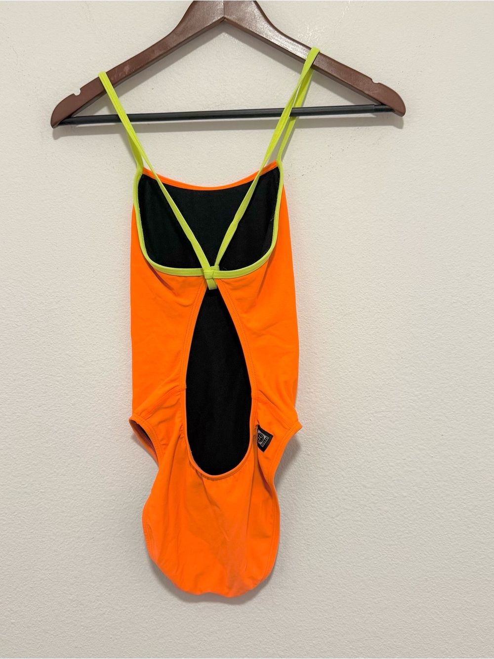 Jolyn Brandon 2 Fixed Back One Piece Swimsuit Neon Orange/ Green Size 30 4/6 - Picture 3 of 6